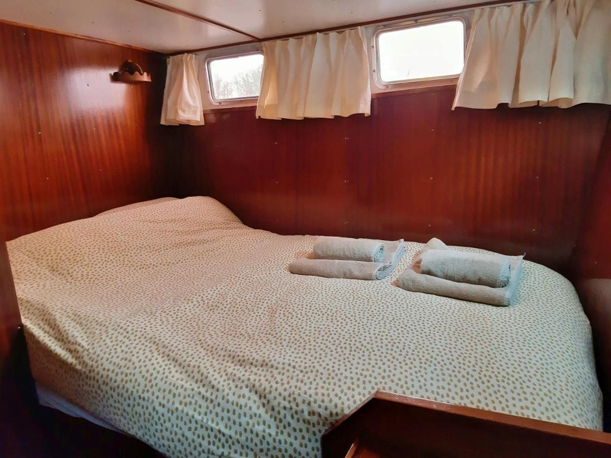 Hotel Motor Yacht Almaz Ámsterdam Exterior foto