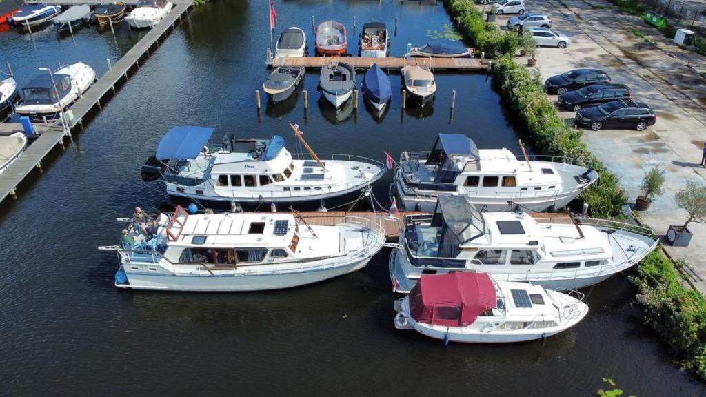 Hotel Motor Yacht Almaz Ámsterdam Exterior foto
